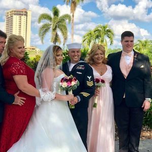 Meet your Posher, Oneris